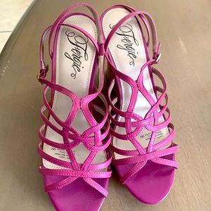 Fergie, size 9, like new